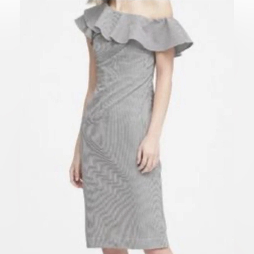Banana Republic Seersucker Off the Shoulder Dress summer vacation sz 8 NWT $118
